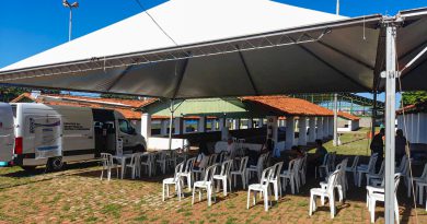Van do Cidadania Itinerante oferece serviços gratuitos em Ubatuba