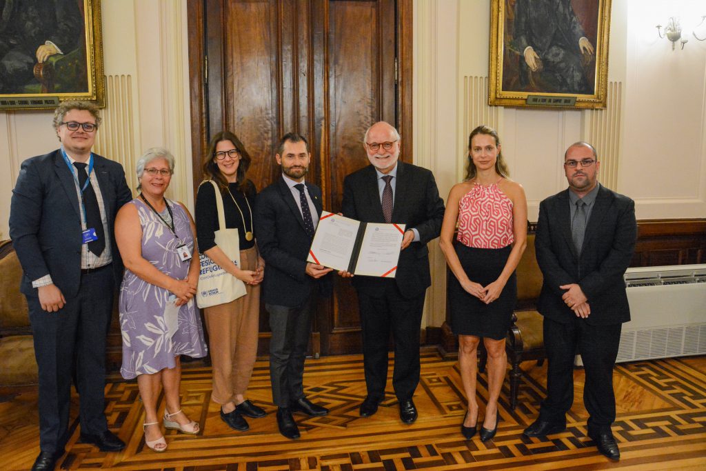 Assinatura De Termo Entre Secretaria Da Justi A E Cidadania E Acnur